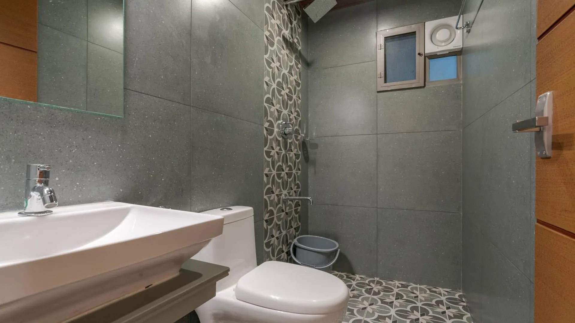 Aryaas Regent Hotel Kochi India